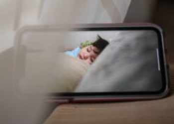 [이런일도]베이비캠 해킹해 새벽마다 아기에게 말 건 남성…”소름끼쳐”