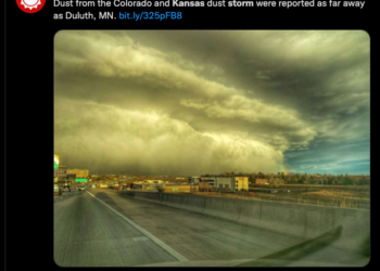 토네이도 피해’ 며칠 만에 또 폭풍 최소 5명 사망