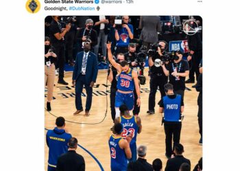 스테판 커리, NBA 역사가 되다..3점슛 대기록