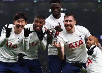 손흥민, 4경기 연속골, 리그 8호골