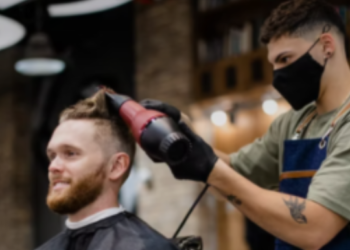 “미용사 되기 쉽네?” 자격시험 1일 폐지..교육시간 40% 축소