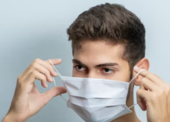 N95, 코로나 2500시간 방어…천마스크 무용지물