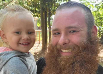 눈보라 속 10Km 걸어온 남성, 집 앞 180m 앞서 숨져