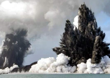 통가 화산폭발, 캘리포니아, 일본 츠나미 긴급경보..최대 3미터 예측