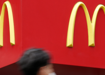 맥도날드마저 가격 오른다..”비용 2배 상승”