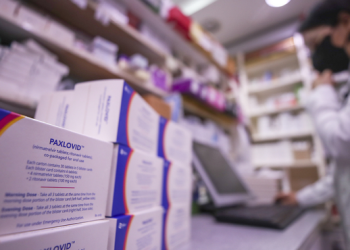 먹는치료제 복용자 80% ‘증상 호전’…위중증·사망 없어