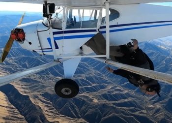 “LA 경비행기 추락, 고의 사고였다” 의혹….유튜버, 조회수 높이려고