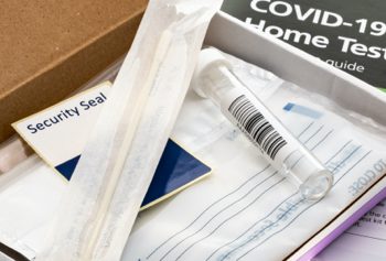 코로나 테스트키트 배포 시작..가구당 4개씩, 온라인 신청만