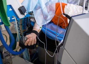 “미국 코로나19 확산세 둔화…사망자는 늘어”