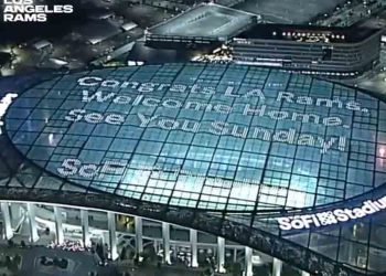 단호해진 LA시, 소파이 스타디움 노숙자 텐트촌도 철거