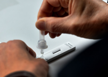 “신속항원검사 절반은 ‘가짜음성'”…유타주 사용 중단