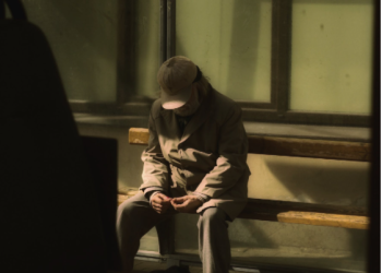 식탁 앉은 채 숨진 노인 2년 만에 발견 “잊혀진 외로움”