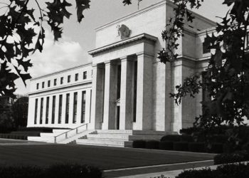 연준 중도파 금리인상 제동 “갑작스런 공격적 조치 부정적”