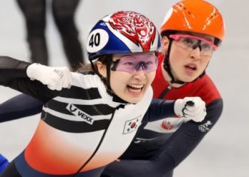 최민정, 1500m 금빛 피날레..24년만에 2연패[베이징2022]