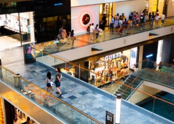 1월 소매판매 3.8% 증가…10개월 만 최대 폭