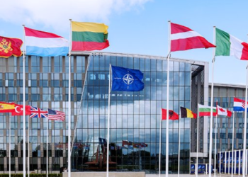 나토 “러시아 철군 안했다”…동유럽에 새 전투단