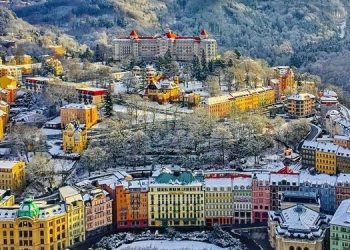 백신 접종 완료자, PCR 검사 없이 체코 여행 가능