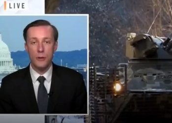 백악관 “바이든, 러시아·돈바스 지역 즉각 경제제재”