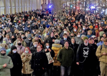 “푸틴의 전쟁, 결코 승리할 수 없다” WP 칼럼