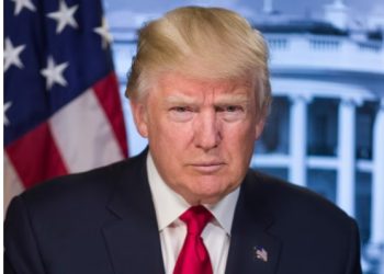 푸틴 칭찬 트럼프 “우크라 대통령 용감하다” 돌연 태도 바꿔