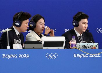 [김은희 칼럼(20)] 울고 불고 하지 않는 스포츠 문화