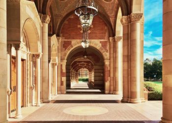 UCLA 대면수업 전면취소..전직 강사, 대규모 총격위협