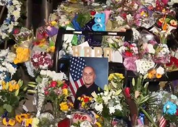 (2보)헌팅턴비치 경찰헬기 사고, 경관1명 사망