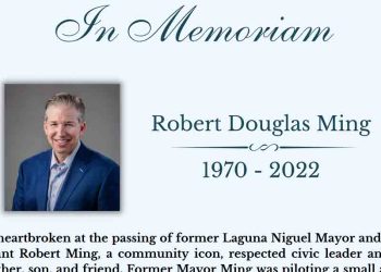 로버트 밍 라구나니겔 전 시장 비행기 사고 사망