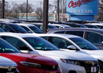 중고차값 천정부지…밴, 소형차 45% 급등