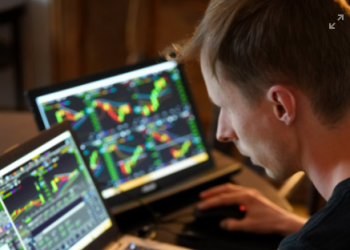 국제유가 폭락, 인플레 우려 진정..나스닥 3.59% 급등