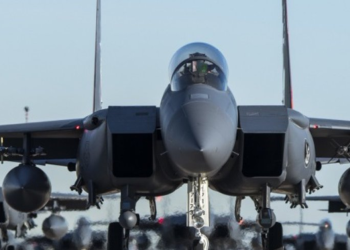 공화당 상원의원들 “우크라에 전투기 파견해야” 서한 서명