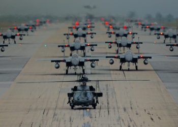 WSJ, 바이든 전투기 지원 거부 강력 비판