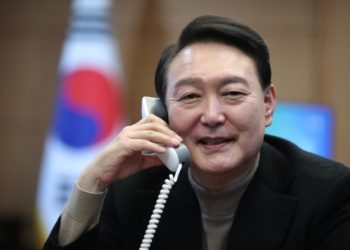 “청와대 집무실 이전 공약 지킨다” ..외교부, 국방부 청사 유력