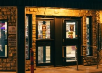 “장사하기 무서워” 주유소, 리커 스토어 타겟 강도 급증