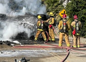 테슬라S 차량 배터리 화재, 40대 한인 운전자 사망