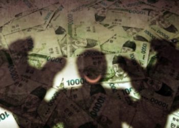 “천국 가야한다” 목사가 신도 9명 성폭행…교회 돈도 빼돌려