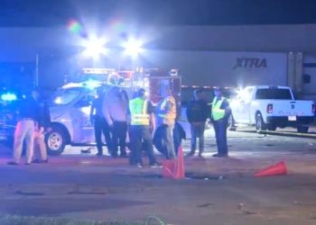 아칸소 오토쇼 총기 난사…29명 총에 맞아, 1명 사망