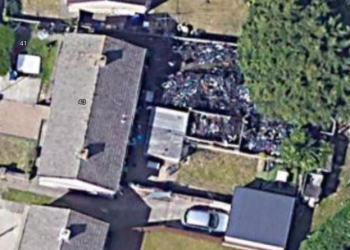 옆 집 사람이 쌓아 둔 자전거 500대 “못살겠다”