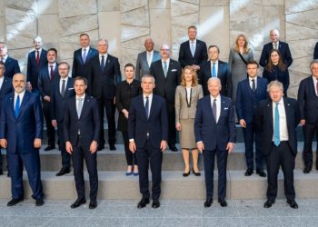 바이든 “러시아, G20서 빠져라”