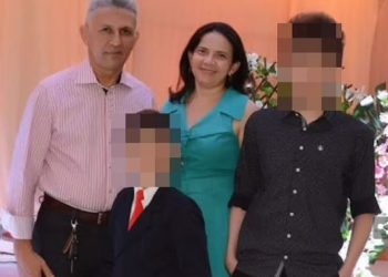 ‘스마트폰 뺏겨 분노’ 13살 소년, 엄마 동생 총격살해