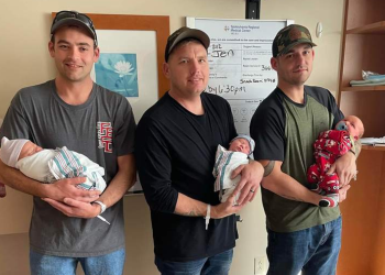 [화제] 같은 소방서 근무 소방관 3명, 같은 병원서 동시에 아빠