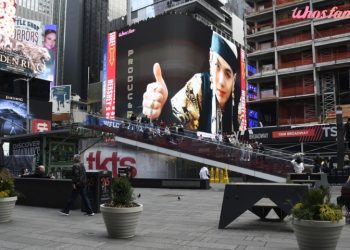 BTS 슈가, 뉴욕 타임스퀘어 전광판 등장