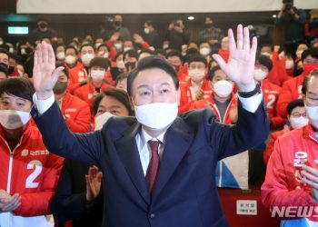 “바꿔보자”민심·단일화…사상 첫 ‘0선 尹의 성공 드라마’