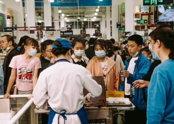 中 “한국산 수입의류 코로나 감염원”황당 주장