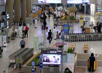 한국 관광 기지개 켜나..외국인 방문 52% 급증