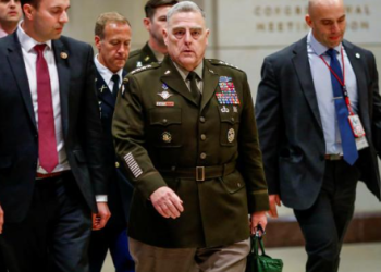 미 합참의장 “우크라 전쟁 수년간 지속될 것”