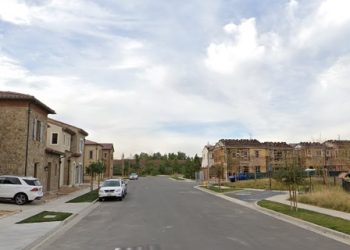 어바인 주택서 일가족 3명 시신 발견