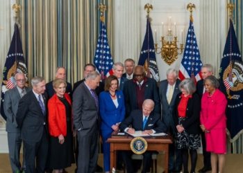 백악관  “바이든, 언젠가 코로나19 양성 나올 수도”