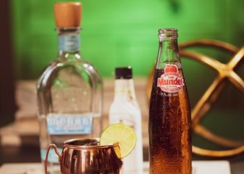 킨더가든서 테킬라 나눠마신 아이들.. 학부모들 충격