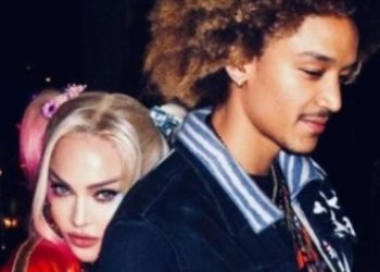 ’62세’ 마돈나, 35세 연하 애인과 이별